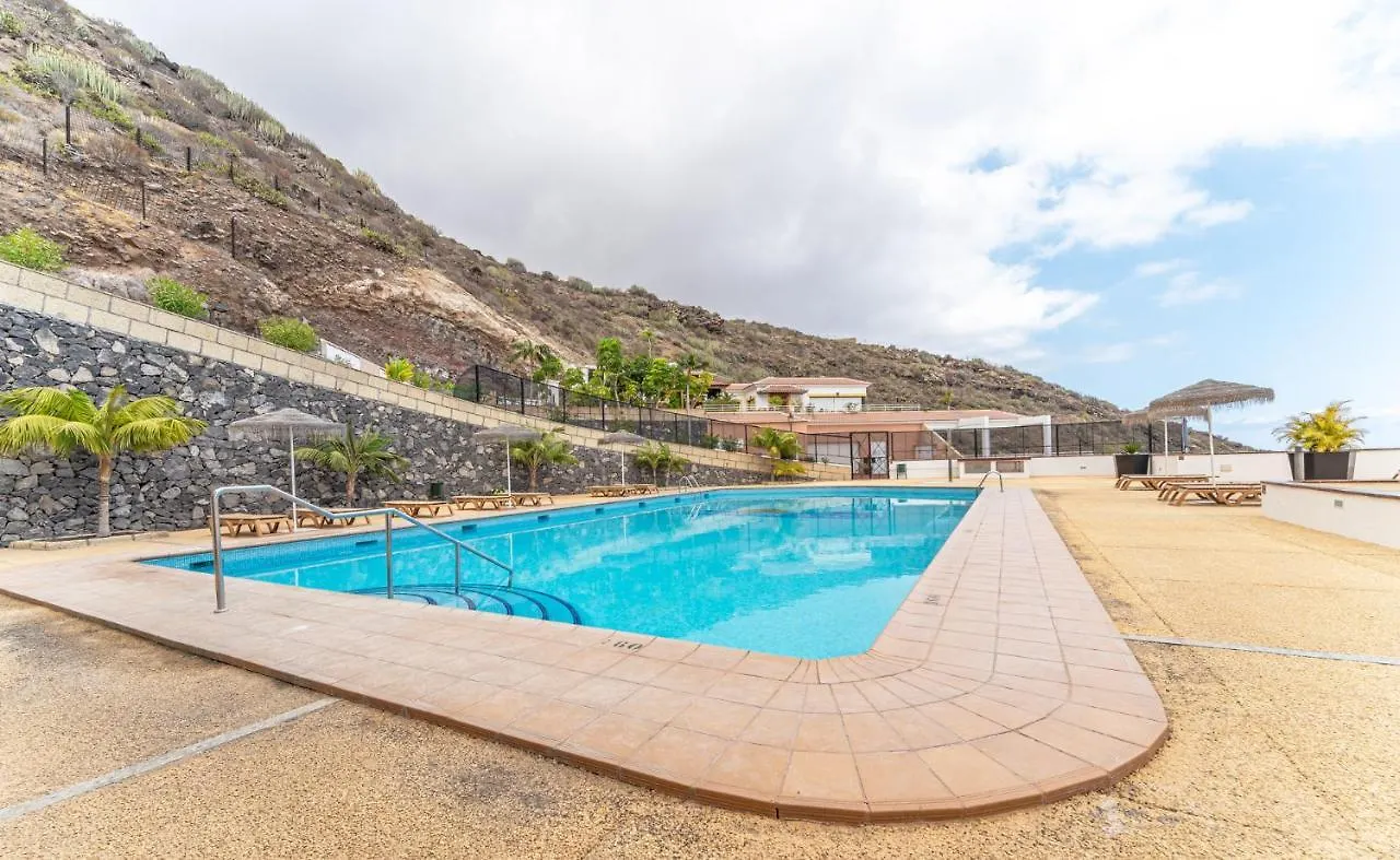 Ferienwohnung Luxury Penthouse 105M2,Bali Bed,Heated Pool,Sunset Costa Adeje  Apartment
