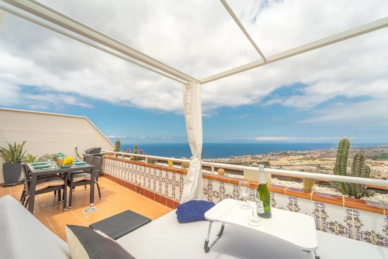 Premium Penthouse 105M2,Bali Bed,Heated Pool,Best Sunsets Costa Adeje  Apartmán Costa Adeje (Tenerife)